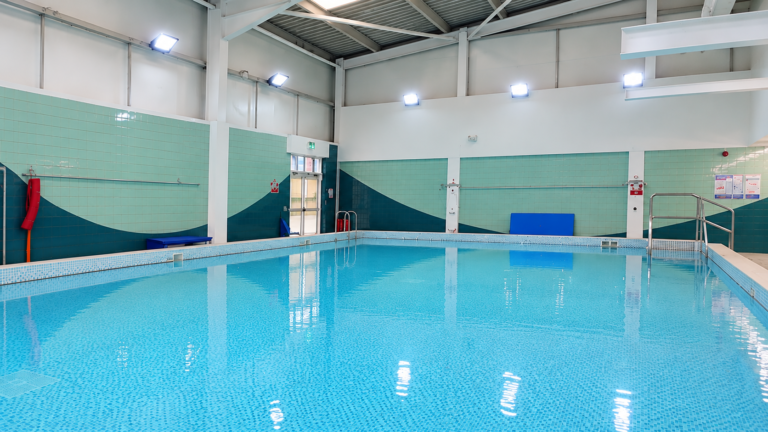 Swimming pool at Springwood Heath